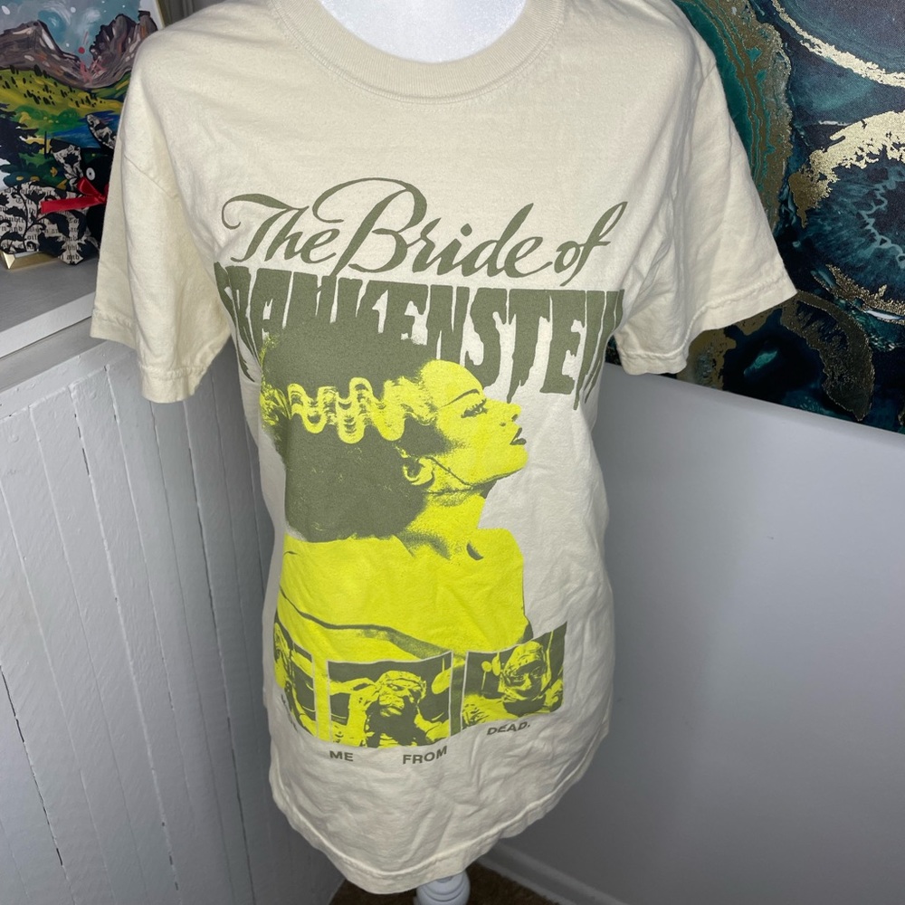The Bride of Frankenstein Universal Monsters Graphic Tee